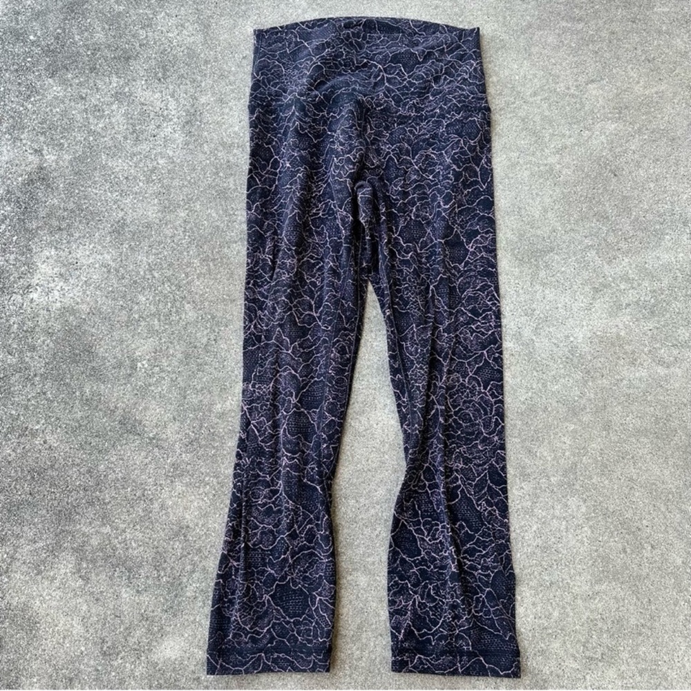 Lululemon Floral Lace Wunder Under Tights Womens 4 Athletic Cropped Performance
